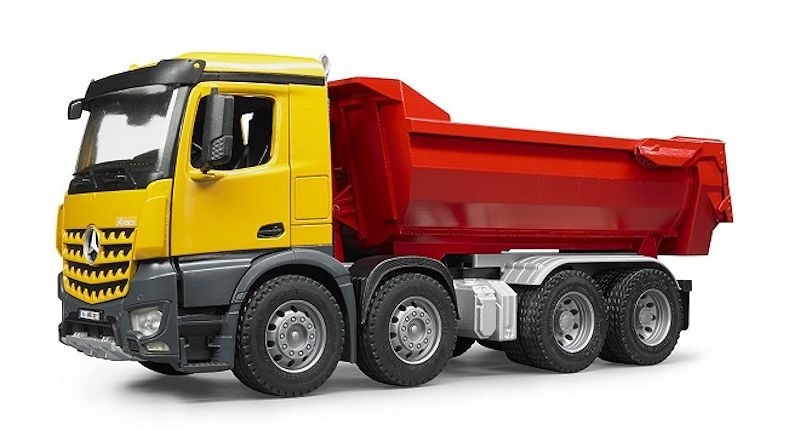 Bruder MB Arocs Halfpipe dump truck