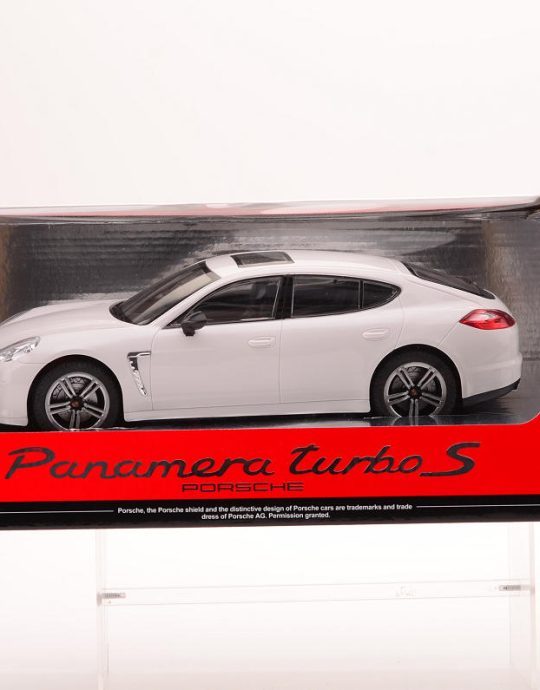 R/C Panamera turbo S porsche 1:16 3 ass.