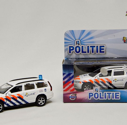 Kids Globe Politie Die Cast pull back Volvo V70 met L/G